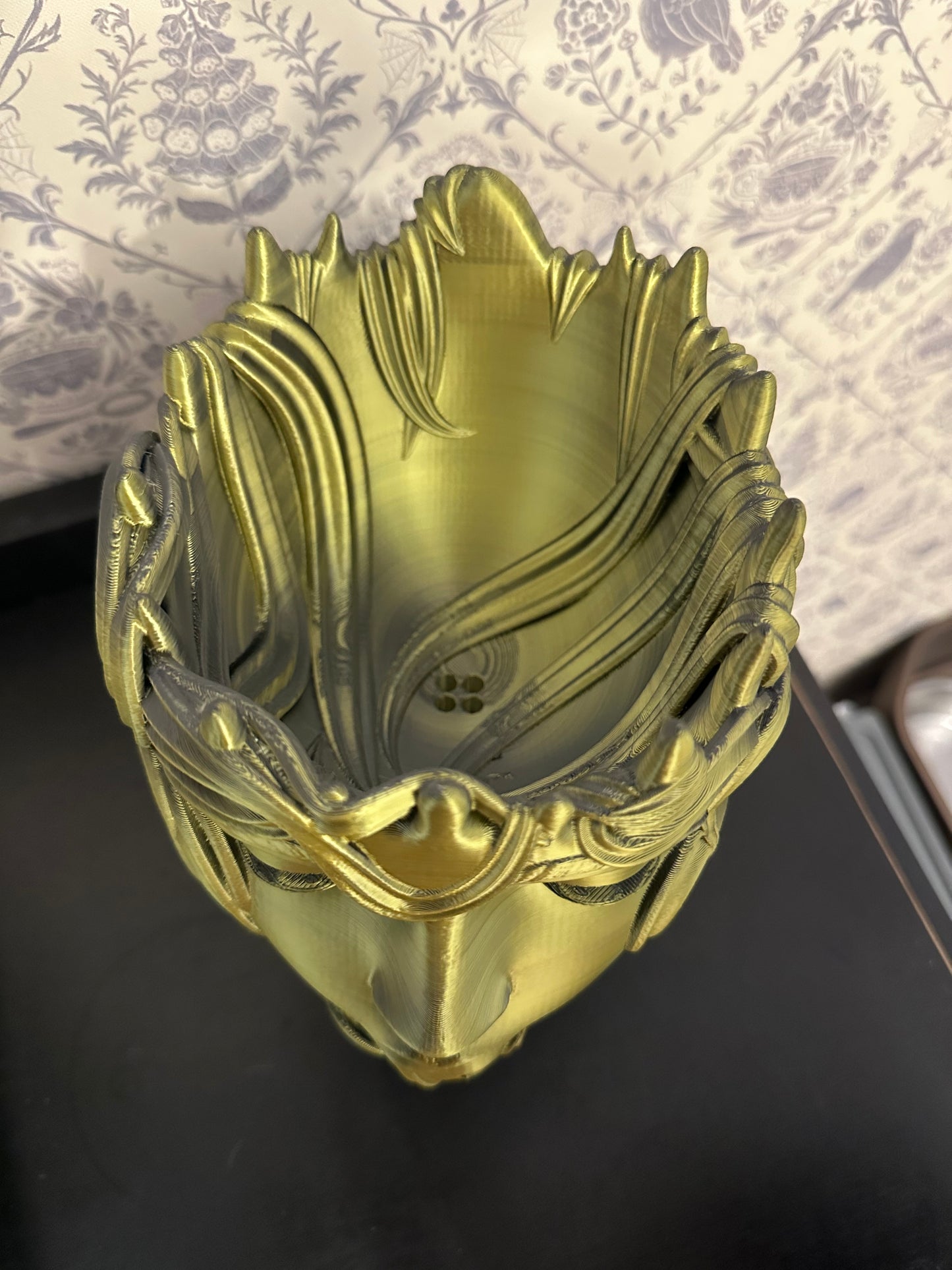 The Women’s Head Planter