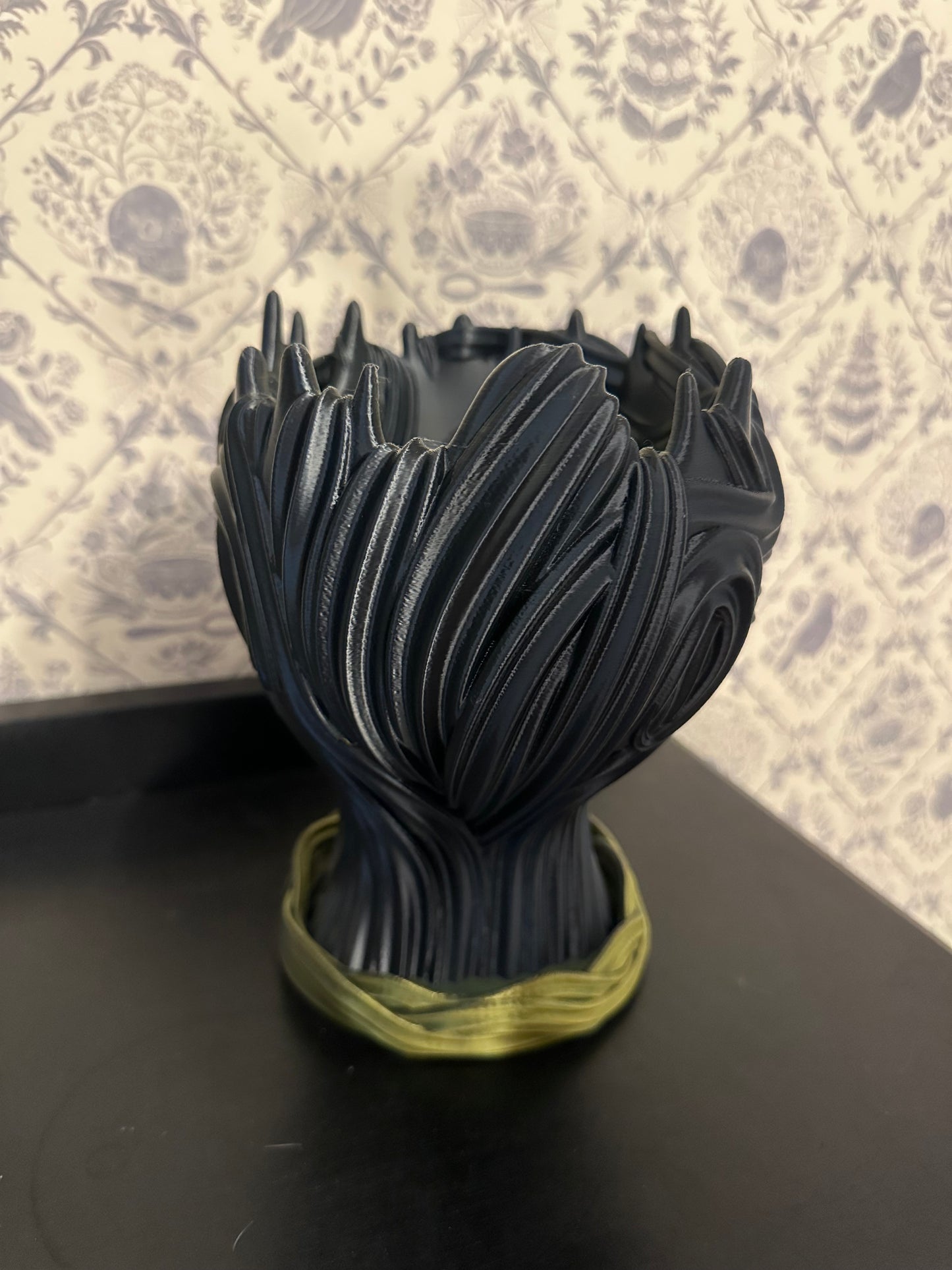 The Women’s Head Planter